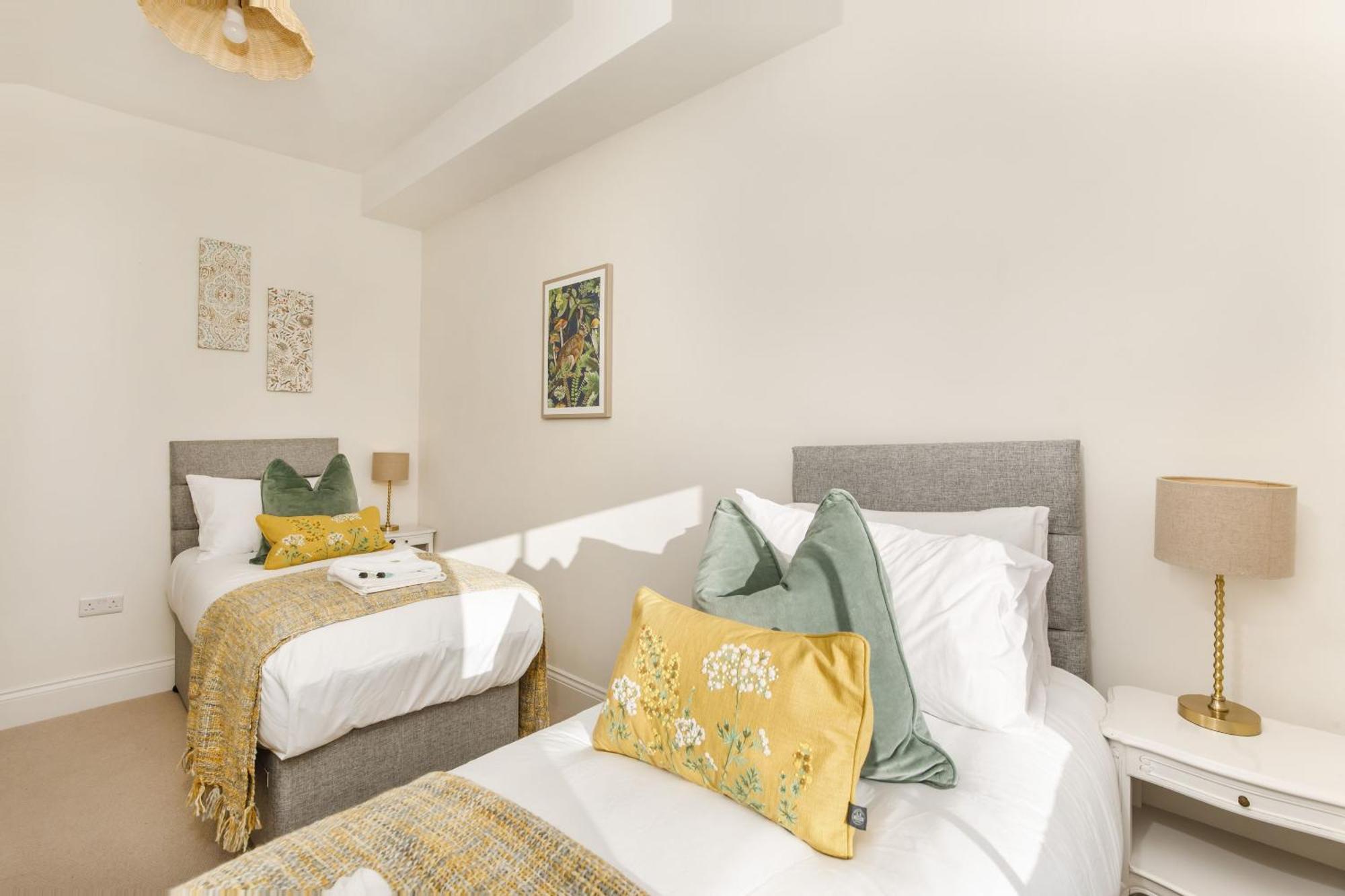 Modern 3 Bed Beautiful House In York Villa Екстериор снимка